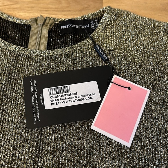 PRETTYLITTLETHING ⭐️ gold playsuit - Picture 10 of 10